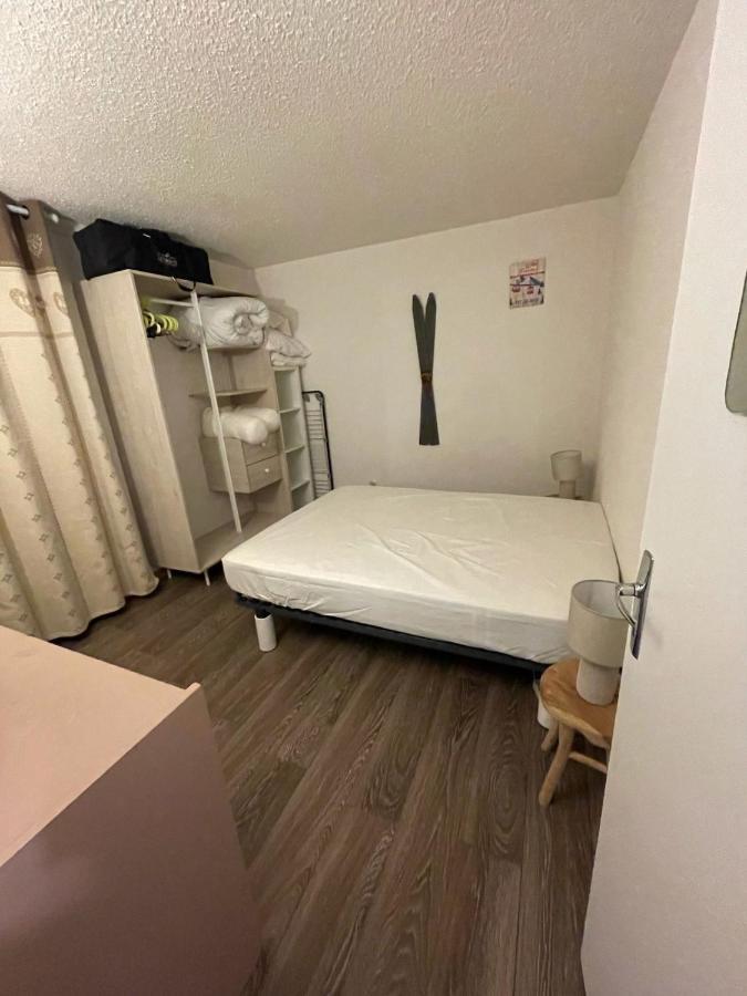 Appt chaleureux idéal pour 4 personnes au pied des pistes - draps et linges de toilette non fournis La Mongie Exterior foto